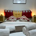 Botticelli 2 Guesthouse